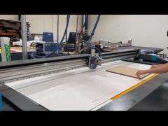 เครื่องทากาว CNC GLUER