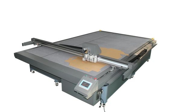 เครื่องตัดตัวอย่างกล่องใหญ่สำหรับกล่องกระดาษ, กล่องลูกฟูก, กล่องกระดาษแข็งพร้อมมีดสั่นและล้อพับ