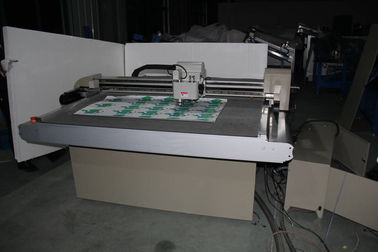 CNC เครื่องตัดตัวอย่างแม่นยำสำหรับกล่องกระดาษลูกฟูก